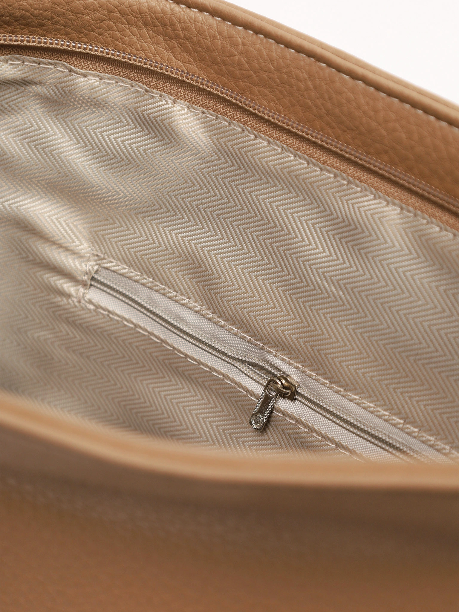 Сумка-шоппер  с регулируемыми ручками и декоративными пуллерами в ассортименте